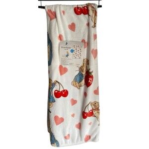 Beatrice Potter Peter Rabbit Valentine Plush Soft Throw 50" x 70"